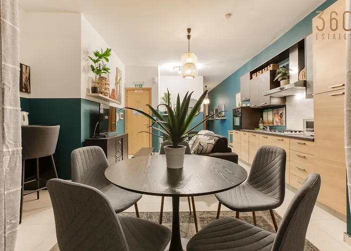 Stylish & Spacious In The Heart Of Paceville By 360 Estates Appartement *