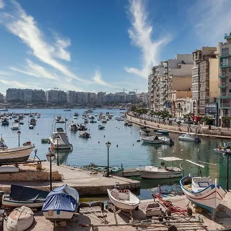 Stylish & Spacious In The Heart Of Paceville By 360 Estates Apartman *