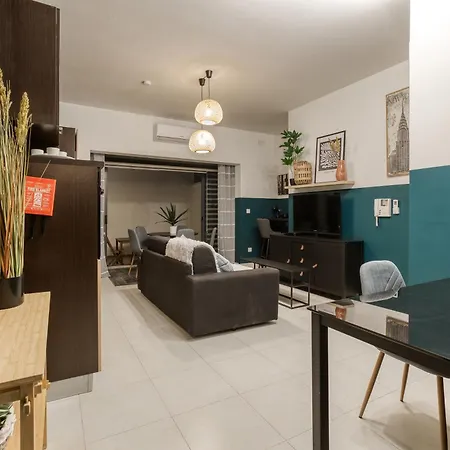 Stylish & Spacious In The Heart Of Paceville By 360 Estates Апартаменты *