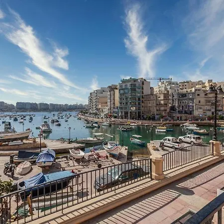 Apartman Stylish & Spacious In The Heart Of Paceville By 360 Estates