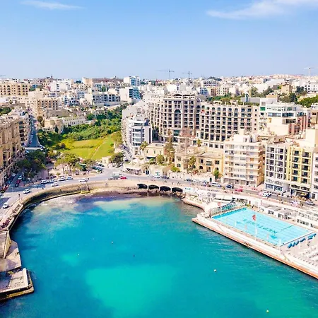 Stylish & Spacious In The Heart Of Paceville By 360 Estates Apartman