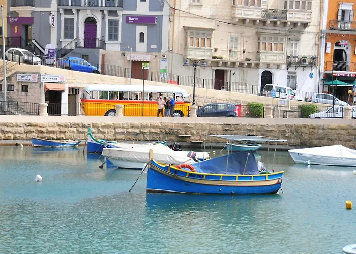 Stylish & Spacious In The Heart Of Paceville By 360 Estates St. Julian's